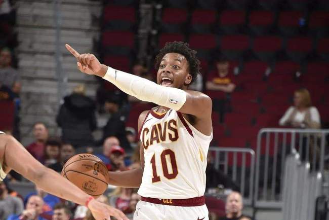 而更多关注 而更多关注