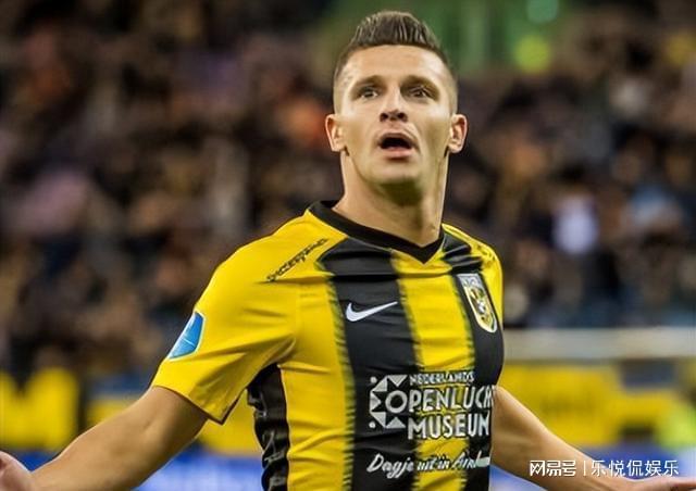 向自己的团 向自己的团