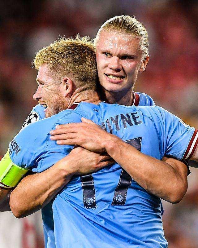 缅怀个人 缅怀个人