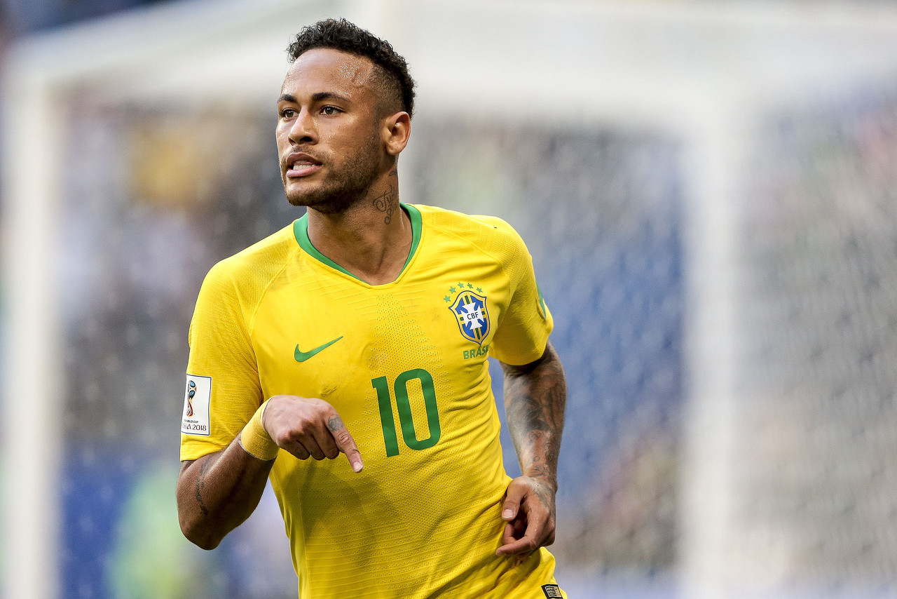 更是对整个 更是对整个