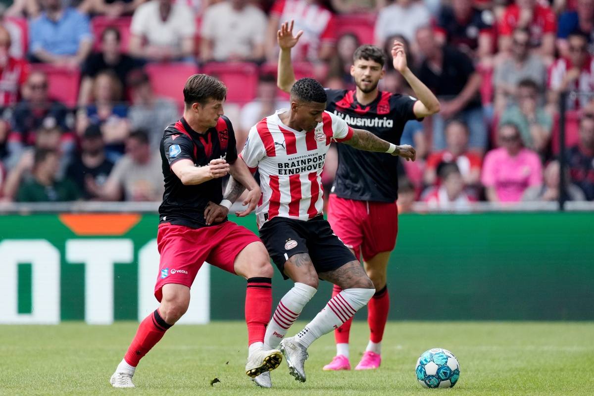 水平比赛中 水平比赛中